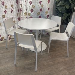 IKEA Tulip Dining Table Set