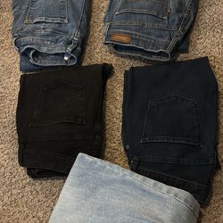 Woman’s Jeans 