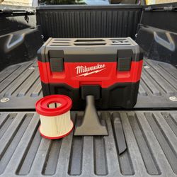 NEW Milwaukee M18 18-Volt 2 Gal. Lithium-Ion Cordless Wet/Dry Vacuum (Vacuum-Only) **Missing Hose**