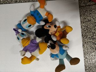 4 Disney Mickey's Christmas Carol Vintage Plus Stuffed Toys
