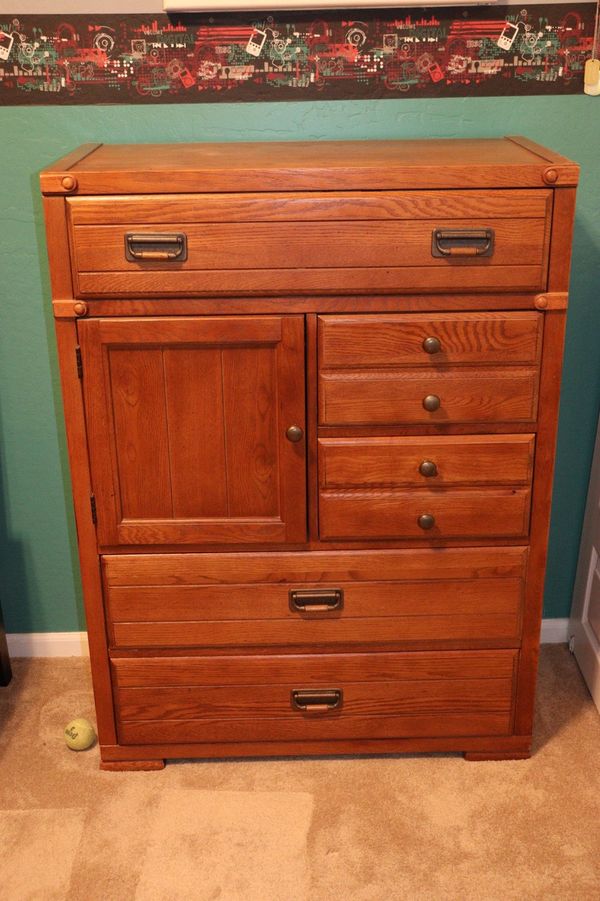 Stanley Twin Bedroom Set for Sale in Scottsdale, AZ - OfferUp