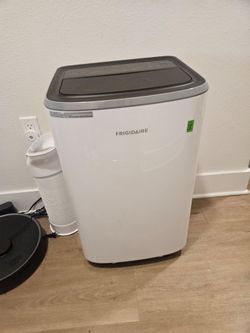Frigidaire AC Unit