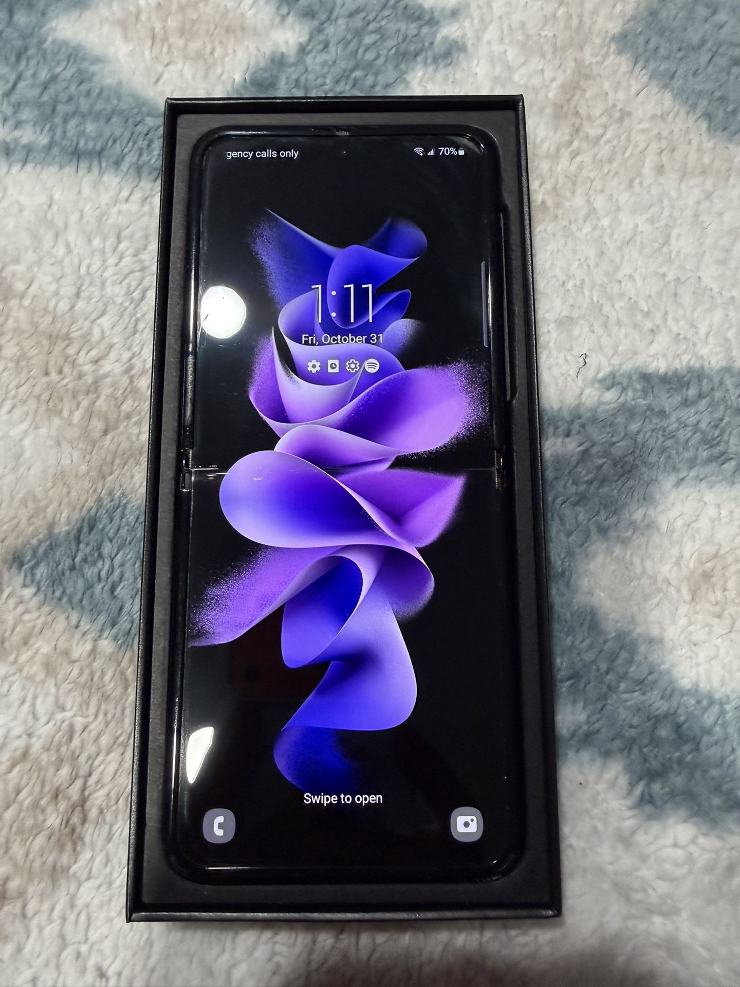 Samsung Galaxy 3 Zflip 5G T-Mobile