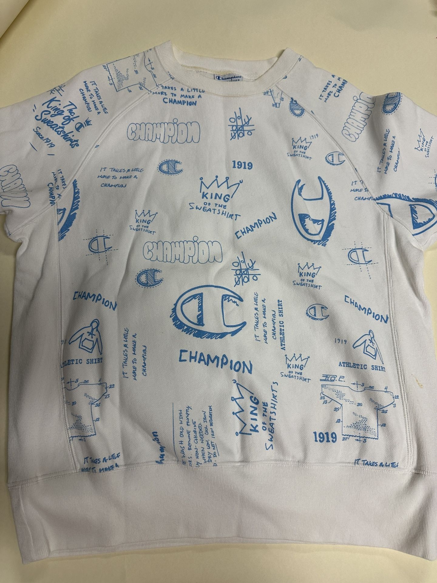 Champion Reverse Weave Sweatshirt Size L