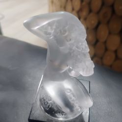 Lalique Frosted Crystal Floreal 3 1/2" Woman Figurine Black Base France