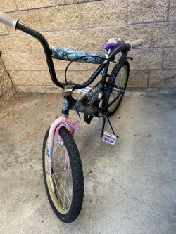 Girls bike