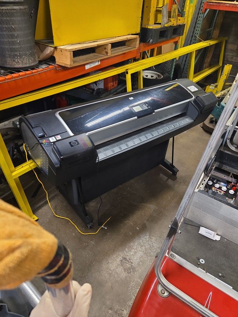 HP DesignJet Printer