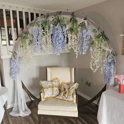 Round Wood Arc For Weddings Or Parties