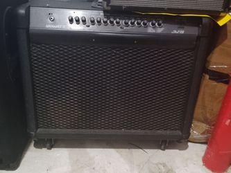Crate gxl212 with pedal