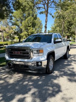 2015 GMC Sierra SLE 5.3L V8 $14,000 obo
