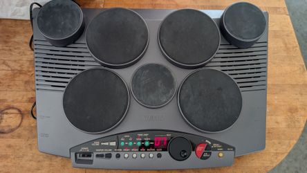 Yamaha Electric Drum Set