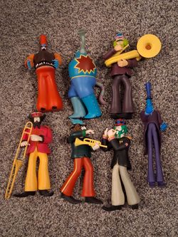 7 Beatles Yellow Submarine figures - McFarlane