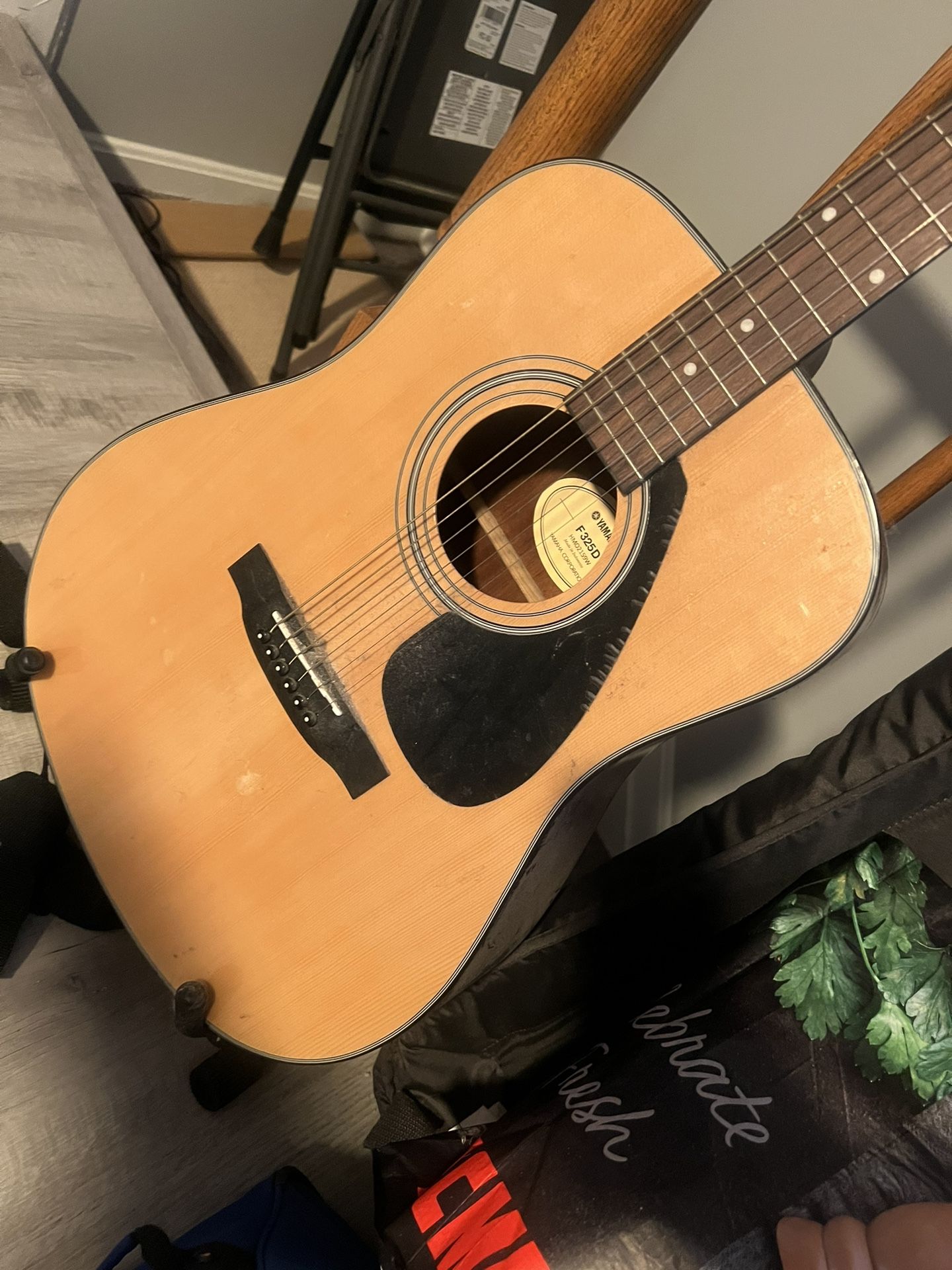 Yamaha Acoustic guitar 