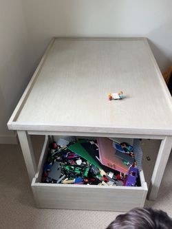 Pottery Barn Kids Carolina LEGO / Activity Table + 2 Rolling Storage Drawers