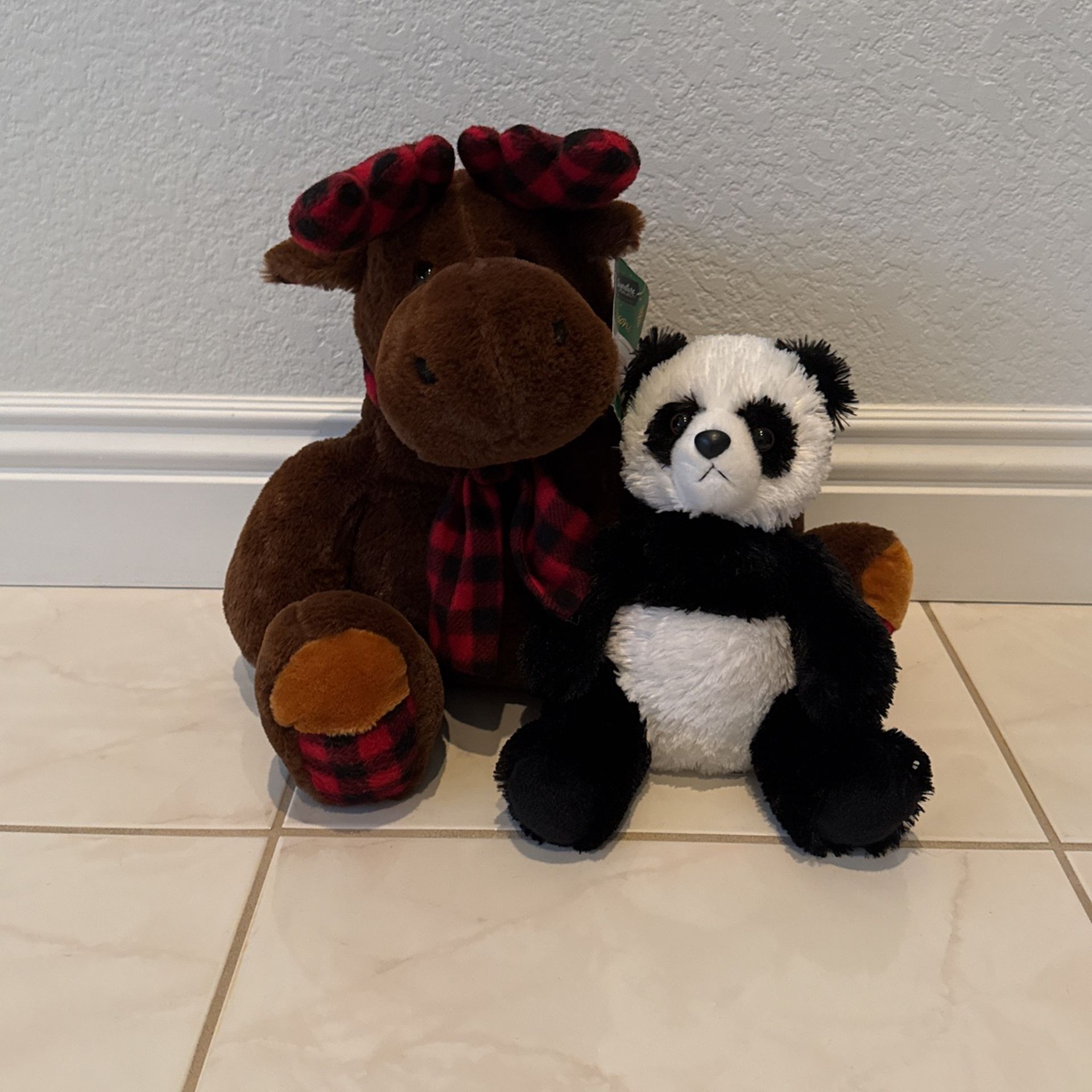 Stuffed Animal, Panda And Stuffed Animal Christmas Moose