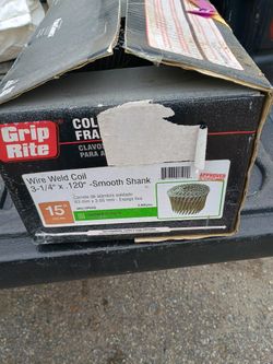 Open Box 3 1/4 Inch Coil Framing Nails 