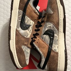 Nike Dunk Low PRM - https://offerup.com/redirect/?o=Q08uSlA= Brown Snakeskin - Size 12