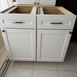 Solid Wood 18” Shaker Lower Kitchen Cabinet