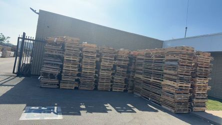 FREE Wooden Shipping Crates / Pallets – Must Take Full Stack
