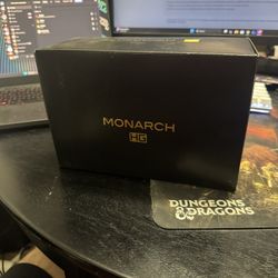 Nikon Monarch HG 8x32