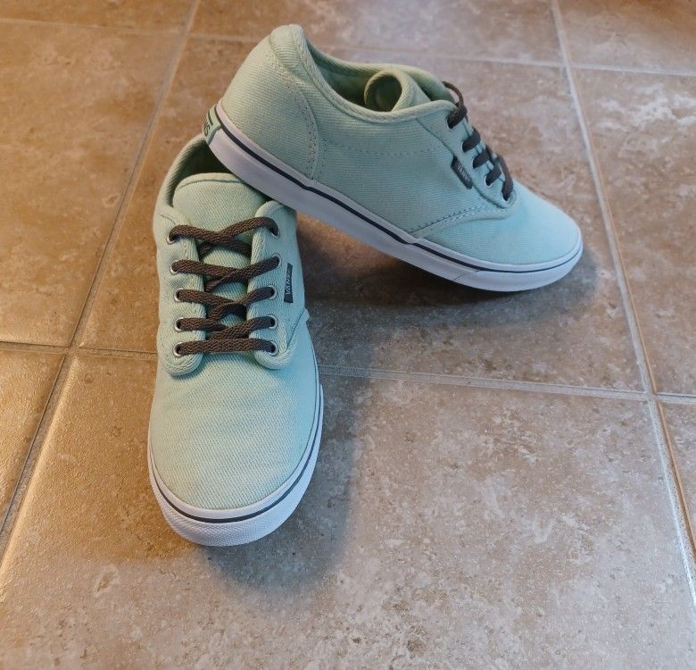 Vans Authentic Canvas Mint Green Lows 6.5Wo. for Sale in Baton