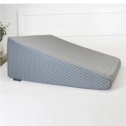 Dream Plush® Memory Foam Wedge Pillow with Cooling Cover