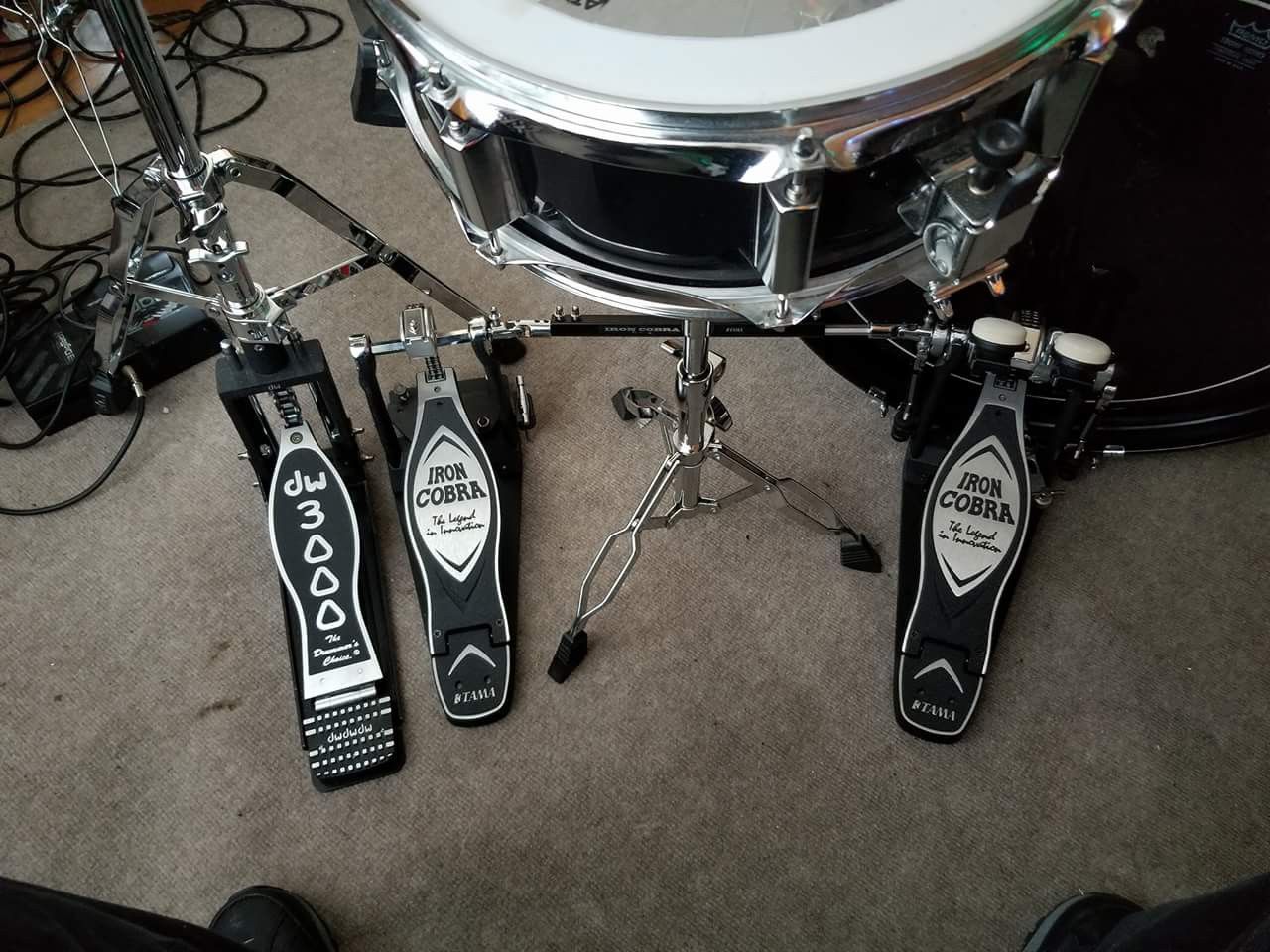 Hi hat stand online double bass pedal