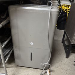 *Like New* GE 50 Pint Dehumidifier 