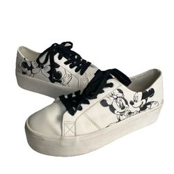 Disney Pull & Bear Mickey Minnie Mouse Black and White Print Shoes US 6