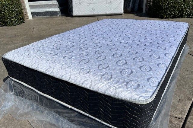 Queen Orthopedic Supreme Ultra Plush Mattress!