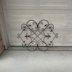Wall Decoration-Must Go Today