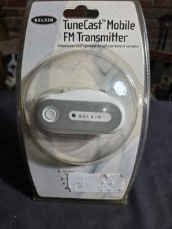Belkin TuneCast Mobile FM Transmitter (Model F8V367 / F8V367-APL)