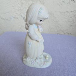 Precious Moments 1984 Figurine "Summer's Joy" 