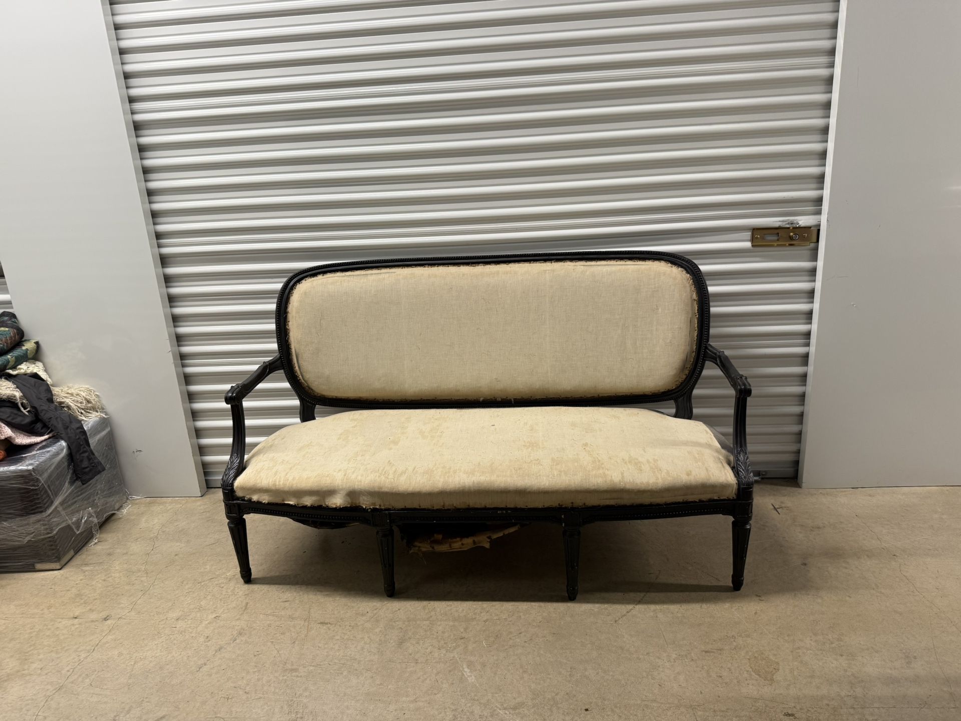 French Louis XVI style banquette