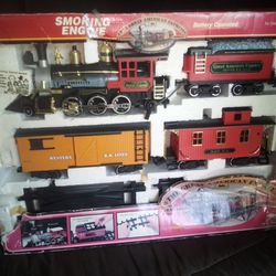 1991 Great American Express Brand New Train Set Real Steam Comes From Engine And Makes Train Noises