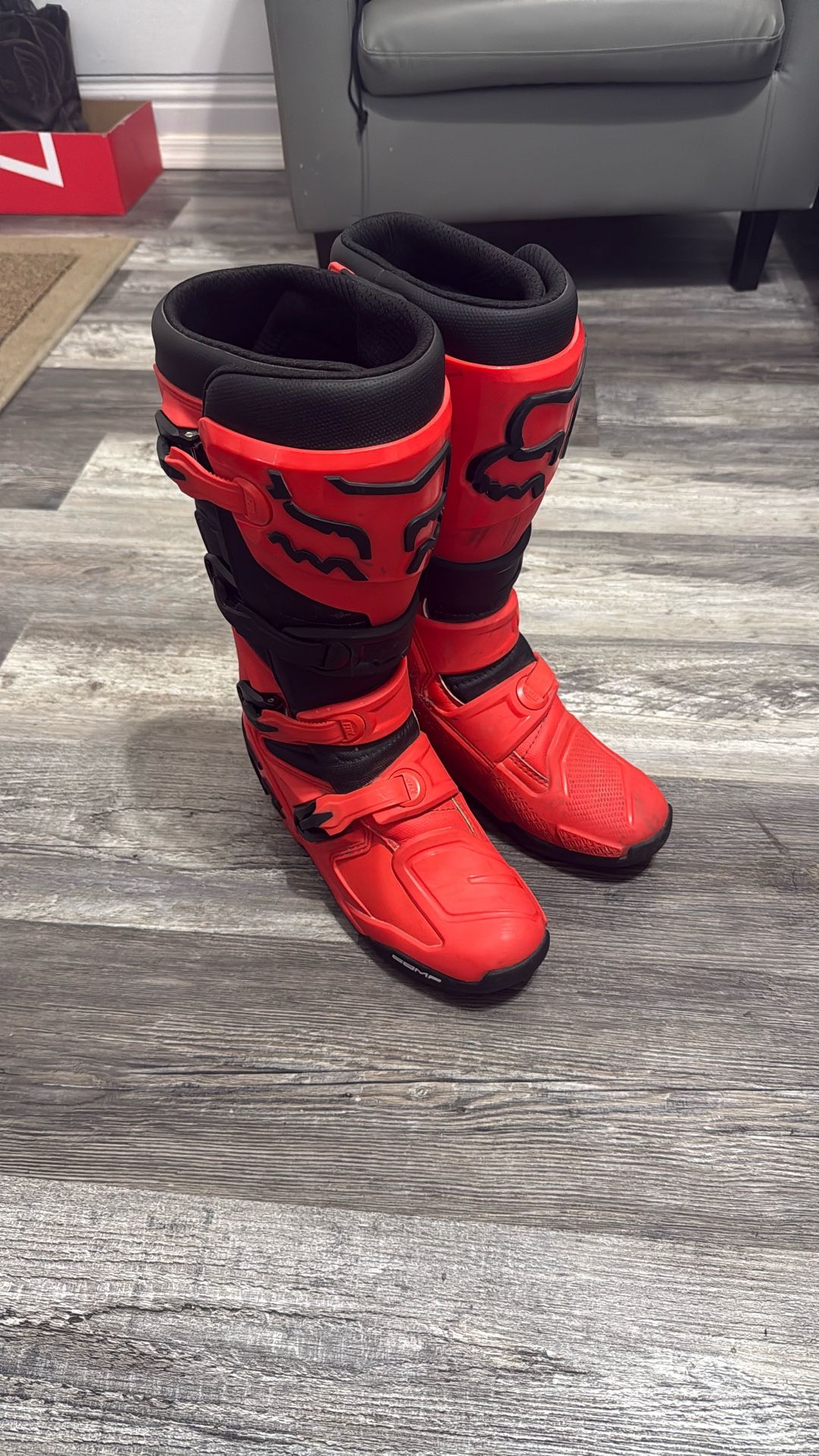Fox Comp Dirt Boots Size 9