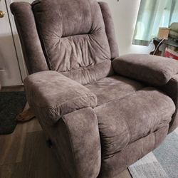 Recliner