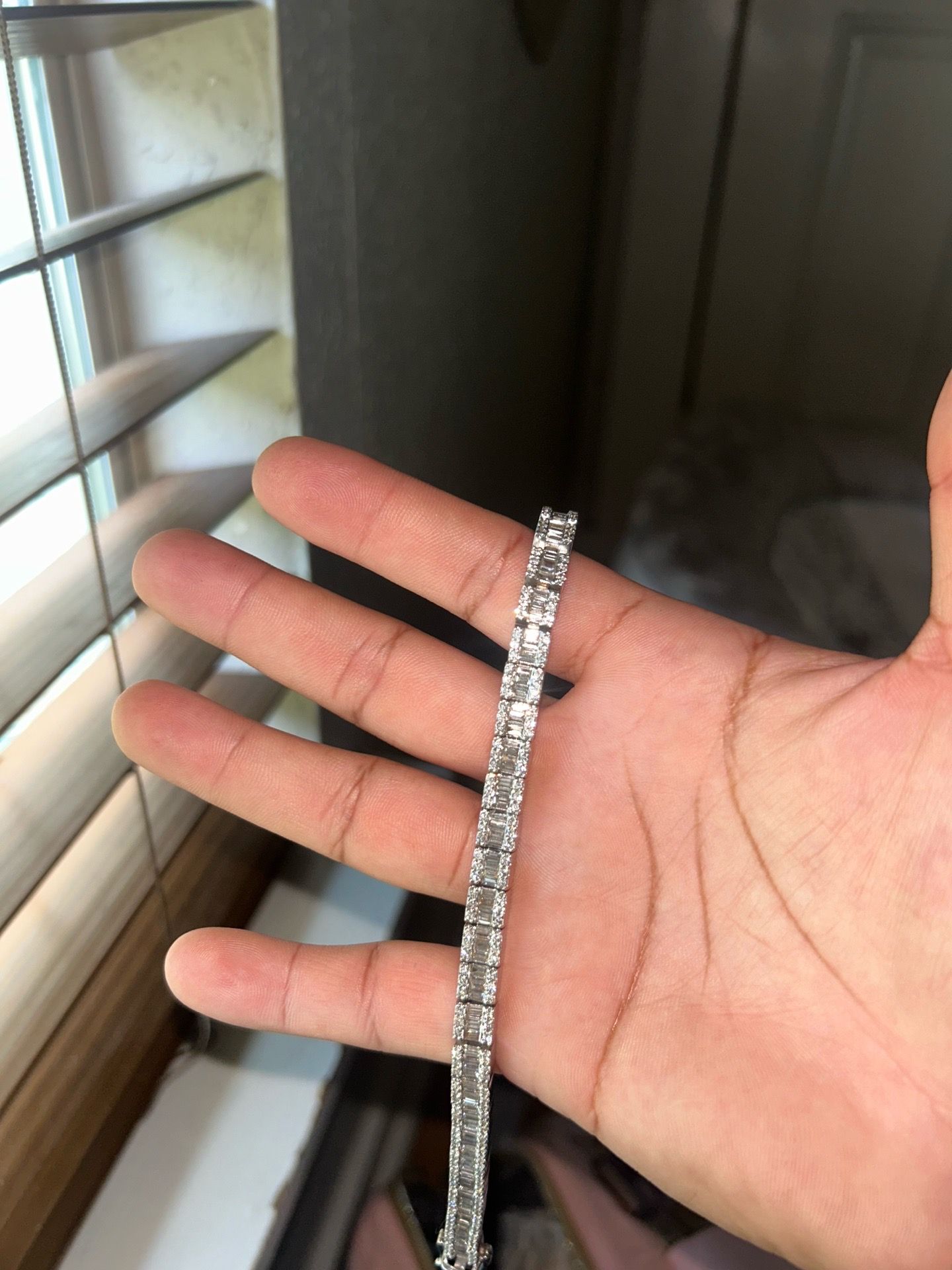 White gold tennis bracelet natural diamonds