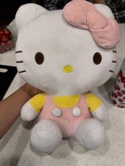 Hello Kitty Plushie