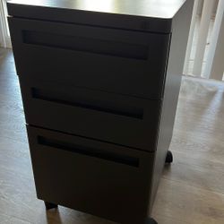 3 Drawer Filing Cabinet 
