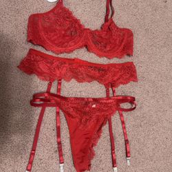 New large red lace lingerie bra panty set garter belt