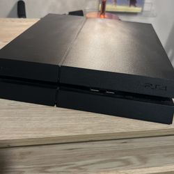 PS4 CUH-1215A (500GB)