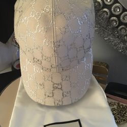 Hat model GG  Glitter Baseball  Gucci 