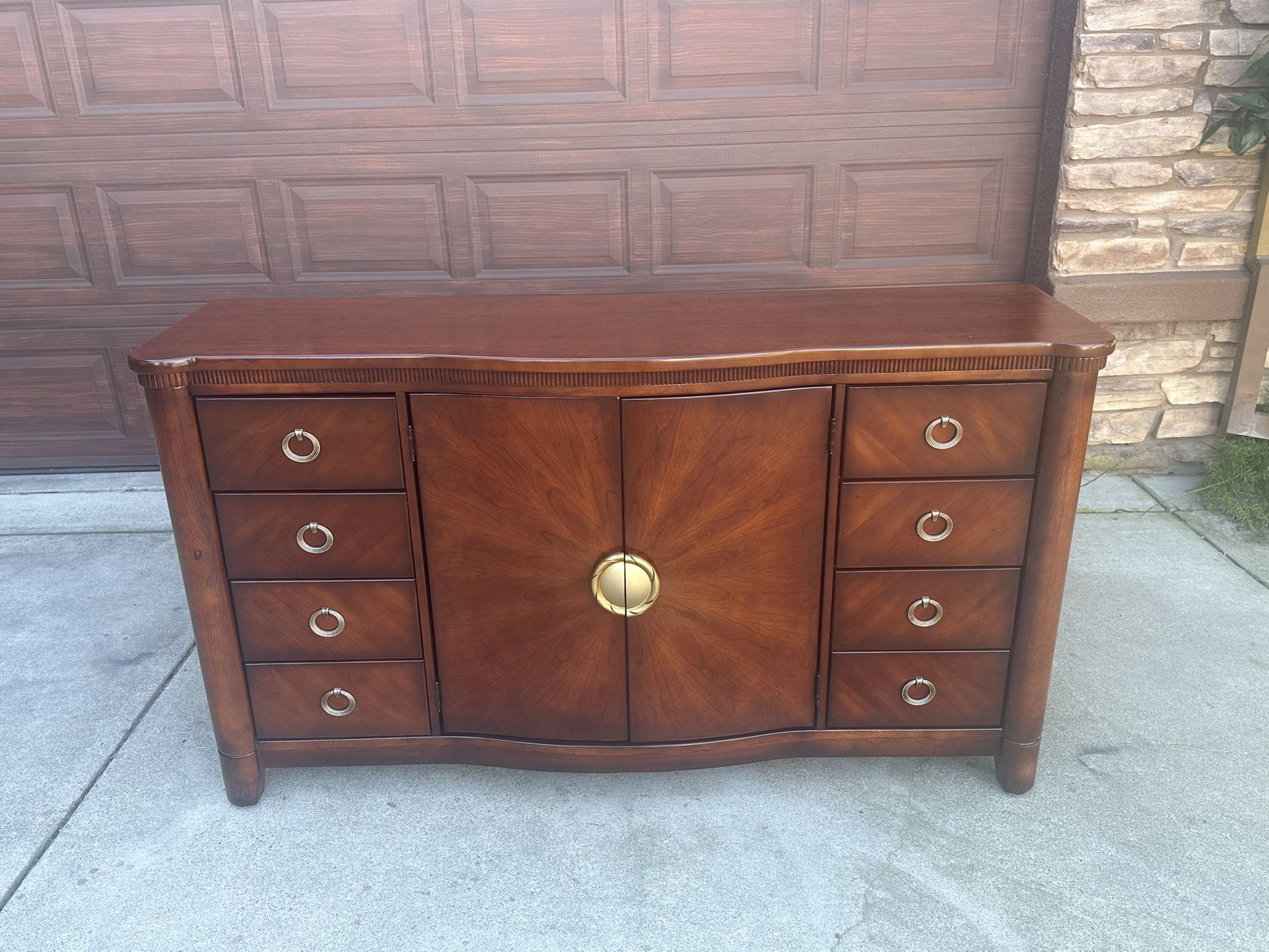 Solid Wood 8 Drawer Dresser with double door