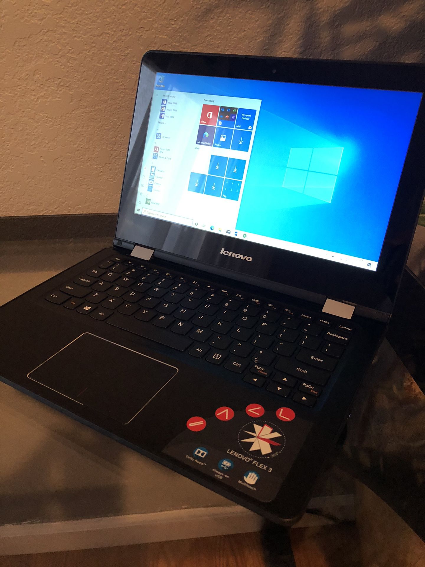 Laptop Lenovo Flex 3 - Windows 10, Office 2016 - 2GB Memory 32GB SSD