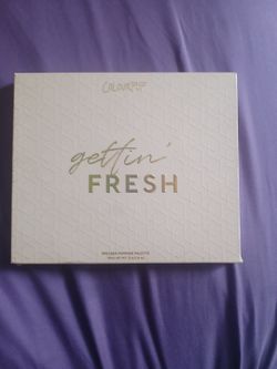 Colourpop eyeshadow pallet