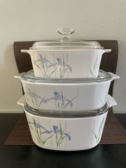 3 Set Corningware with Pyrex lids  6 piece