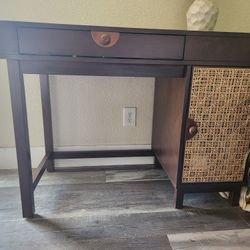 Cute Rattan Desk