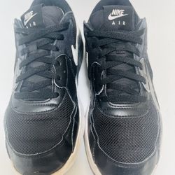 Nike Air Max Kids Size 5.5Y/ Women’s Size 7.5