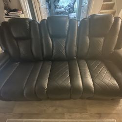 New Black Leather Recliner W/lights,usb, And 12v Connection